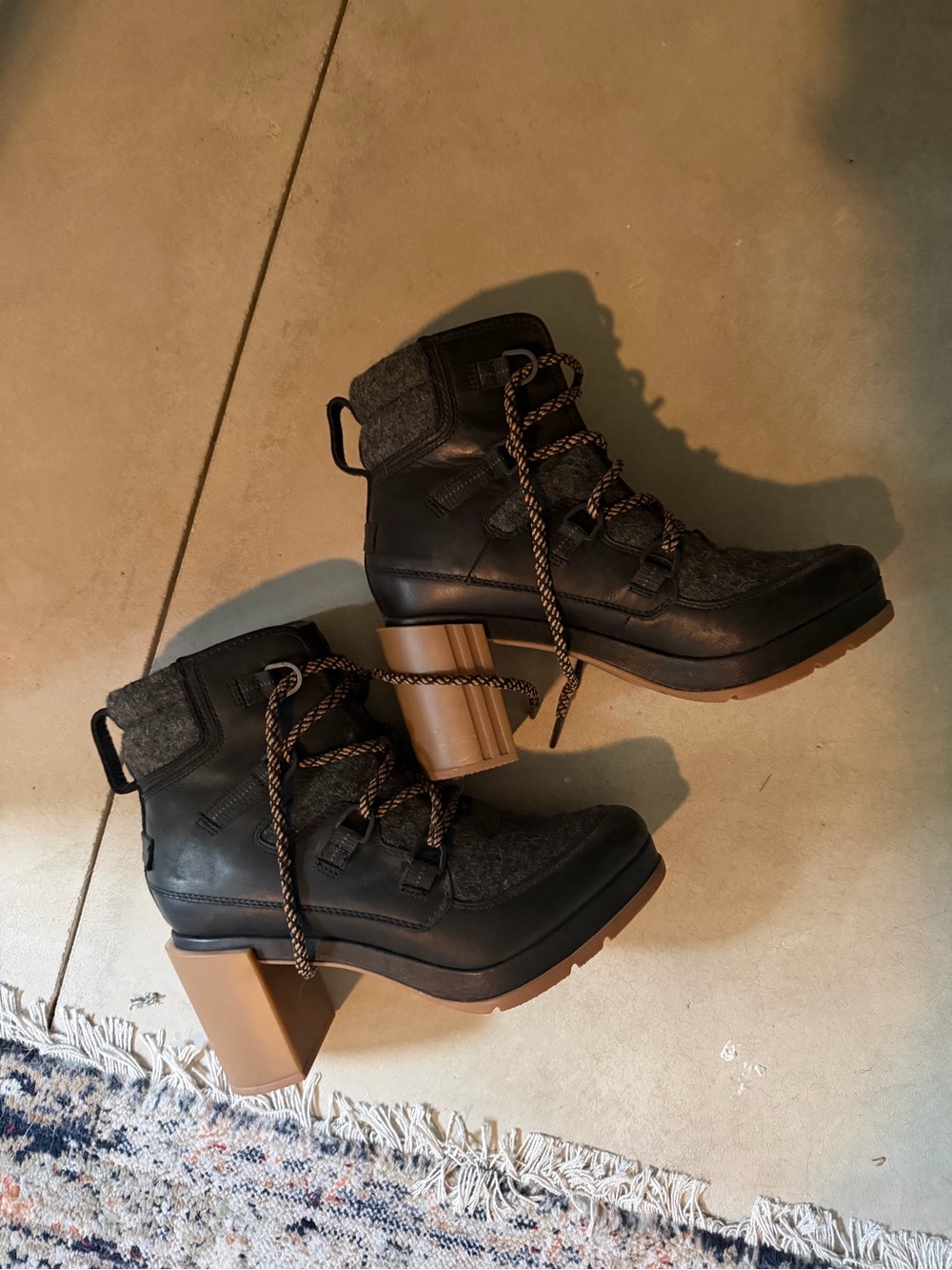 sorel booties